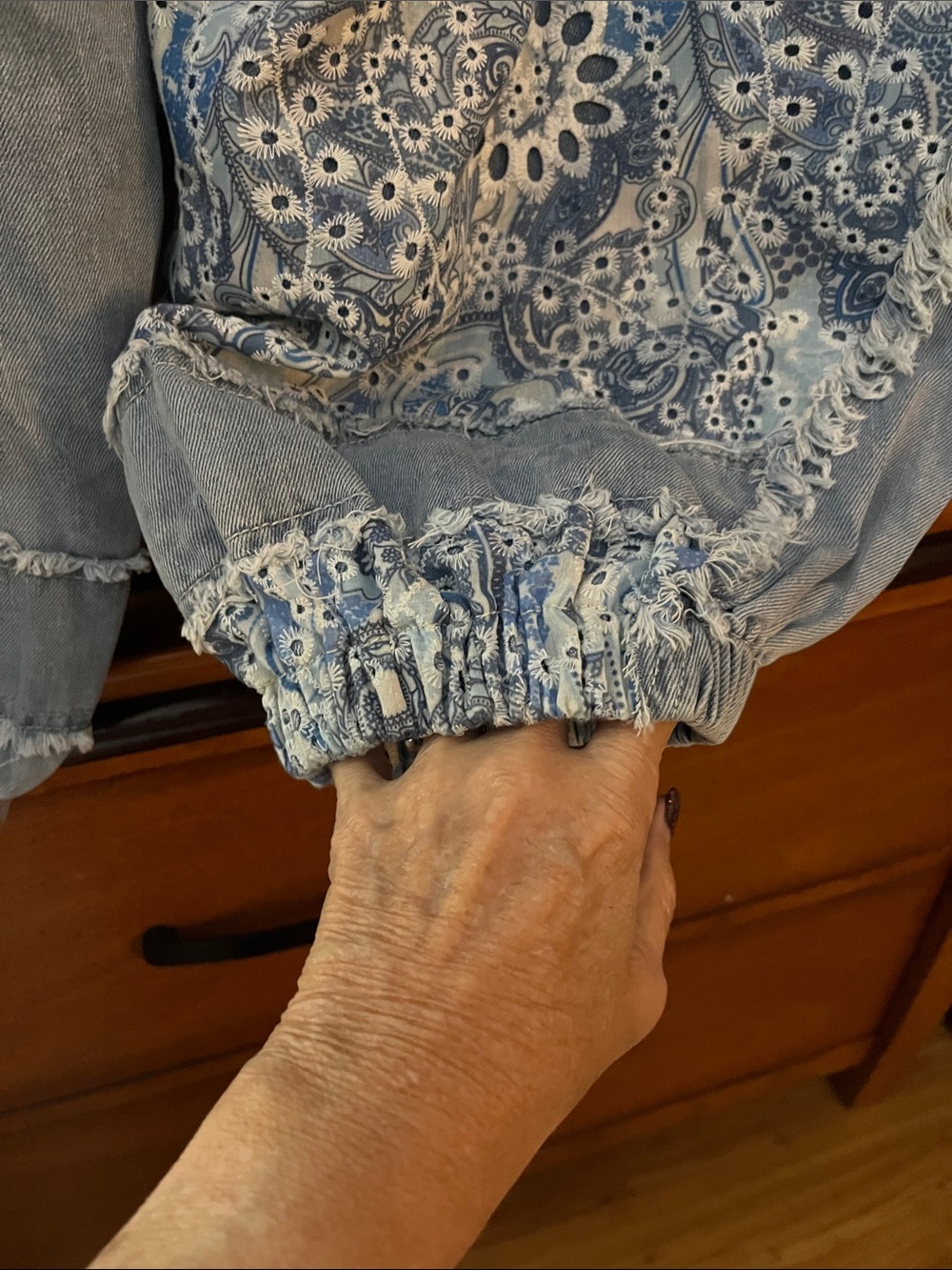 NWOT POL Denim Floral & Lace Patchwork Harem Pants w/Elastic Drawstring Waist - Picture 11 of 11